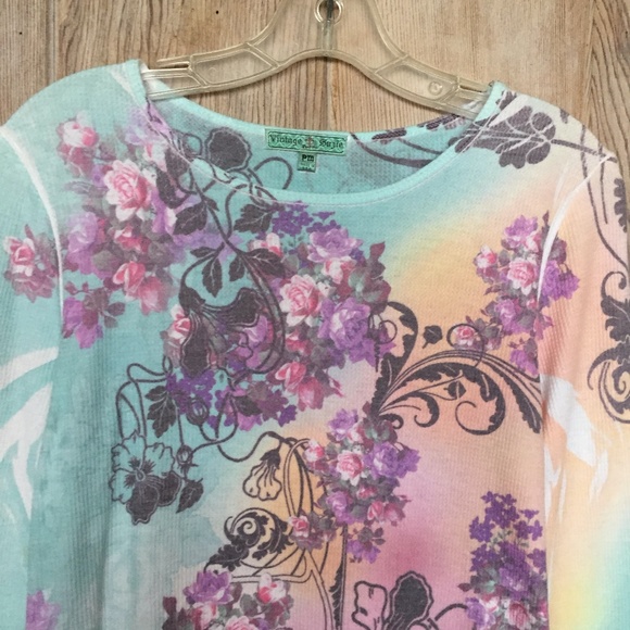 Light Thermal Weave Long Sleeve Top PM - Picture 2 of 12